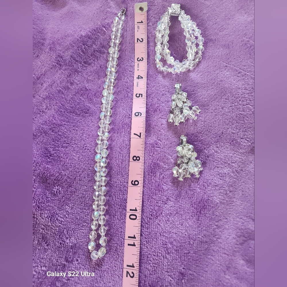 Elegant Crystal Jewelry Set